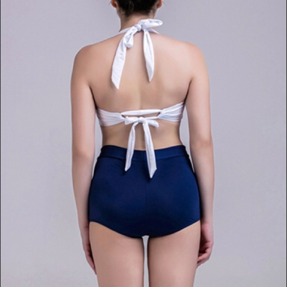 Bathing suit - Picture 4 of 5
